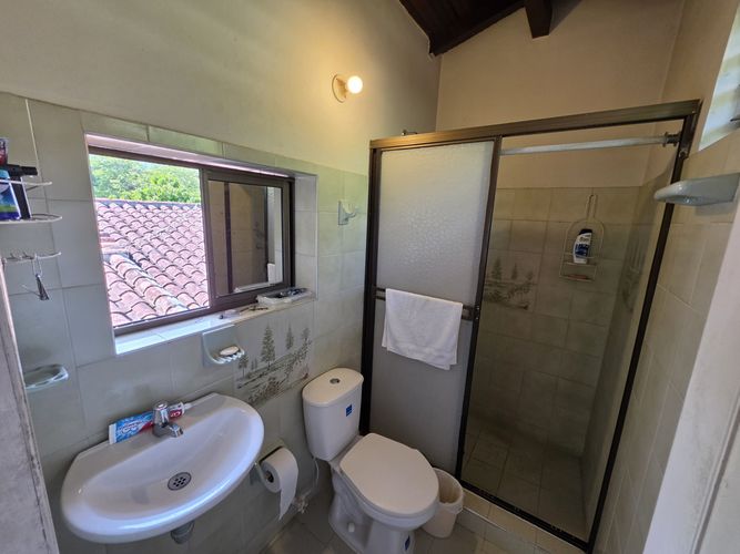 Casa de 6 alcobas en venta en Lagos Del Cacique, Bucaramanga, 280 m² · foto 15 de 24