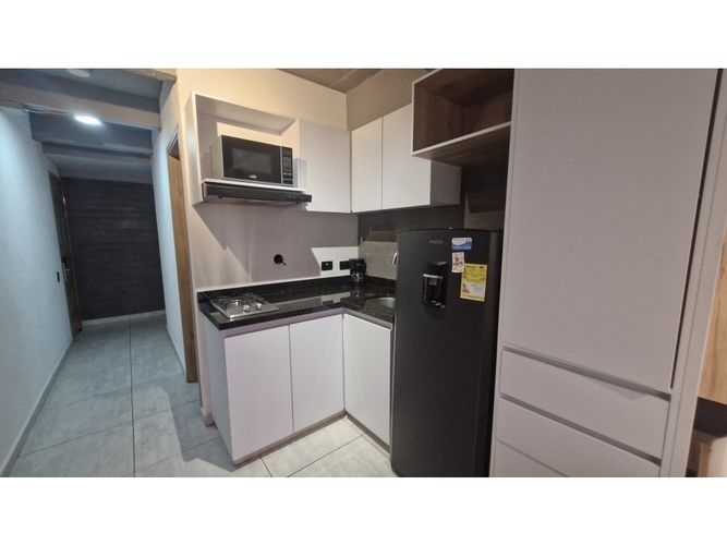 Apartaestudio en arriendo en Miraflores, Medellín, 2000 m² · foto 6 de 17