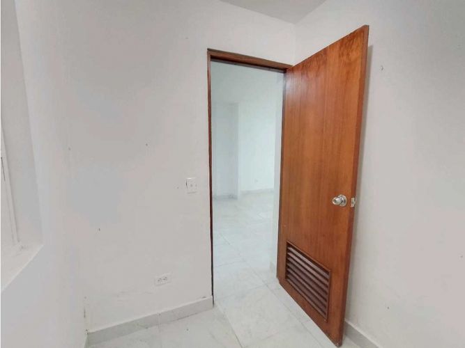 Local en arriendo en Boston, Medellín, 80 m² · foto 6 de 10