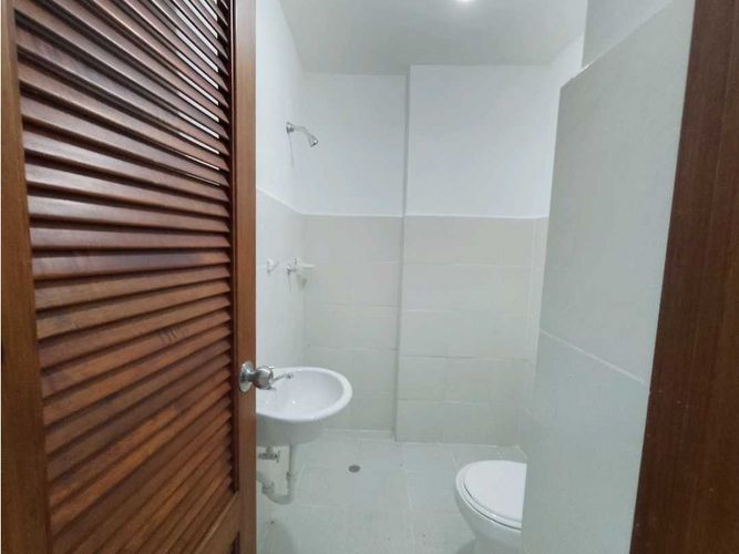 Local en arriendo en Boston, Medellín, 80 m² · foto 7 de 10