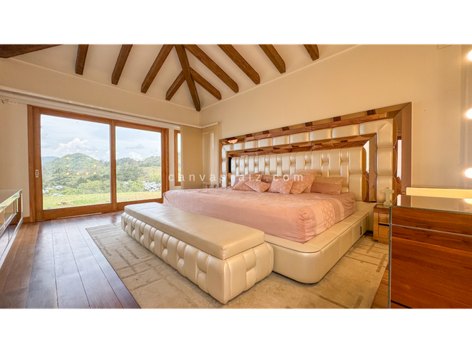 Casa de 5 alcobas en venta en Pontezuela, Rionegro, 450 m² · foto 12 de 18