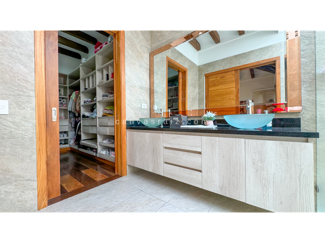 Casa de 5 alcobas en venta en Pontezuela, Rionegro, 450 m² · foto 13 de 18