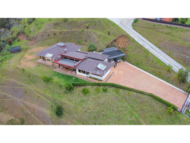 Casa de 5 alcobas en venta en Pontezuela, Rionegro, 450 m² · foto 17 de 18