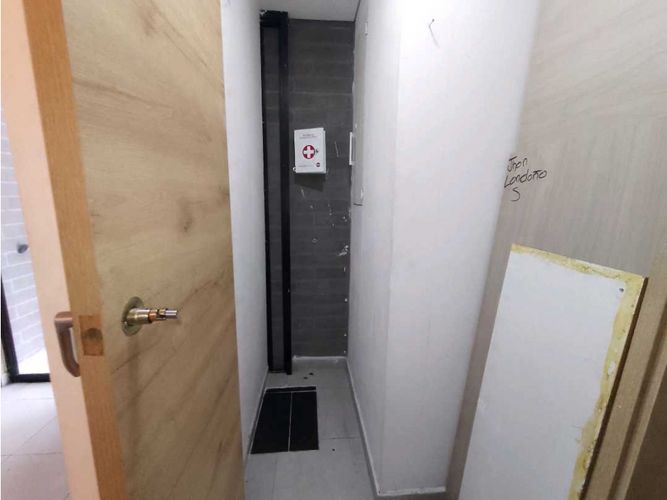 Local en arriendo en Gerona, Medellín, 30 m² · foto 7 de 8
