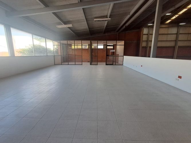 Bodega en arriendo en La Esmeralda, Dosquebradas, 1212 m² · foto 9 de 10