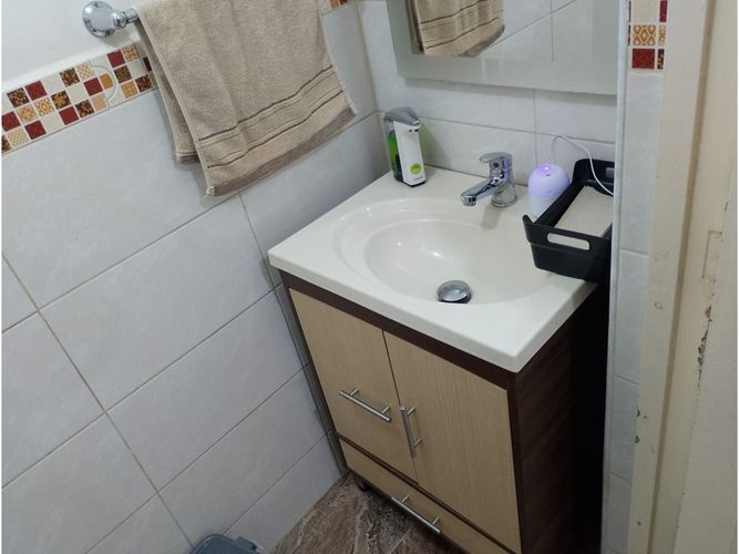 Casa de 5 alcobas en venta en Boston, Medellín, 256 m² · foto 13 de 24
