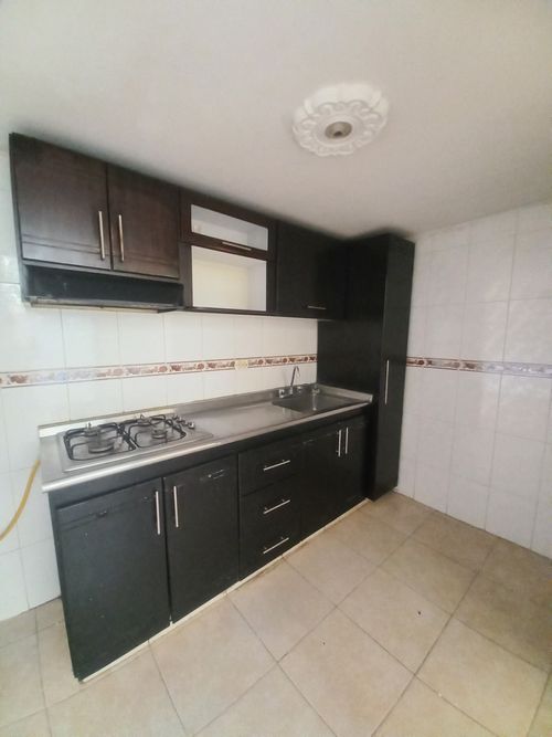 Casa de 4 alcobas en arriendo en Picaleña Y Mirolindo, Ibagué, 118 m² · foto 9 de 23