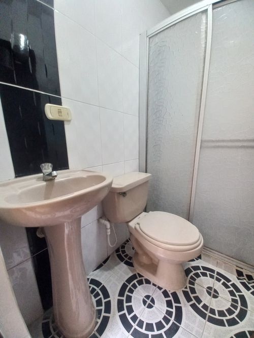 Casa de 4 alcobas en arriendo en Picaleña Y Mirolindo, Ibagué, 118 m² · foto 12 de 23