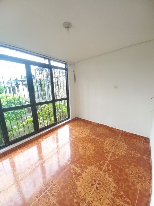 Casa de 4 alcobas en arriendo en Picaleña Y Mirolindo, Ibagué, 118 m² · foto 22 de 23