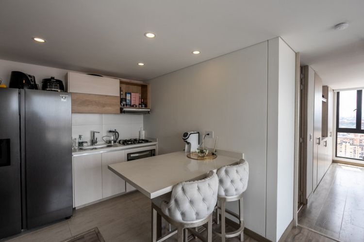 Apartaestudio en venta en Cedritos, Bogotá, 38 m² · foto 5 de 24