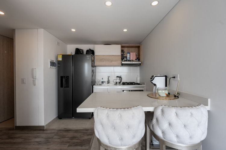 Apartaestudio en venta en Cedritos, Bogotá, 38 m² · foto 7 de 24