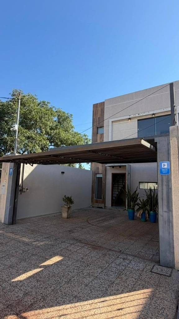 ALQUILER DE DUPLEX EN LUQUE, CENTRAL — foto 2
