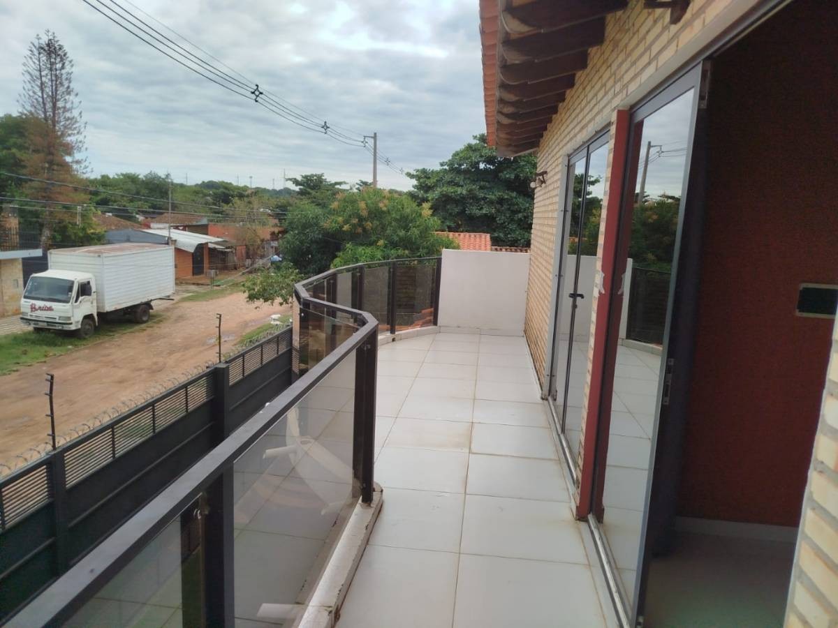 ALQUILER DE CASA AMOBLADA EN SAN LORENZO, CENTRAL — foto 2