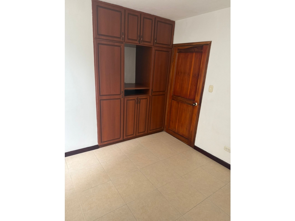 Apartamento en venta en Villapilar, Manizales · foto 4 de 18