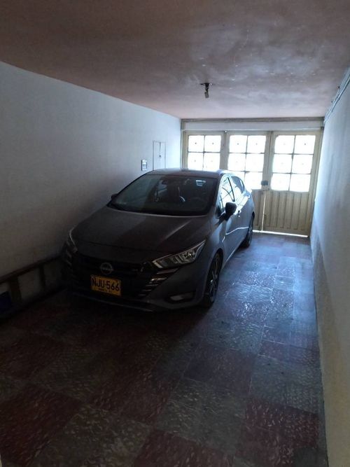 Casa de 5 alcobas en venta en León Xiii, Bogotá, 140 m² · foto 18 de 19