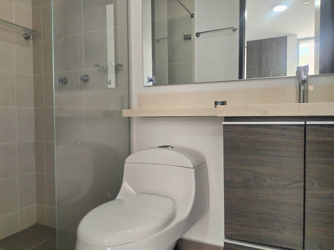 Apartamento de 3 alcobas en venta en Alejandría, Medellín, 128 m² · foto 18 de 19