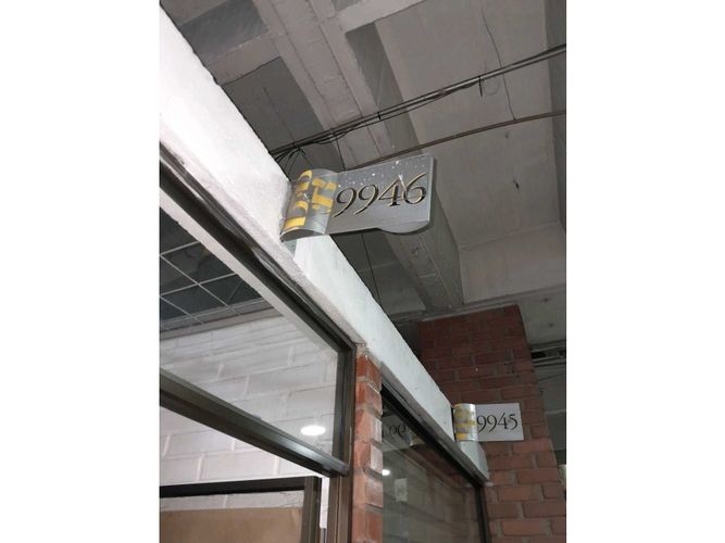 Local en arriendo en Villa Nueva, Medellín, 10 m² · foto 5 de 5