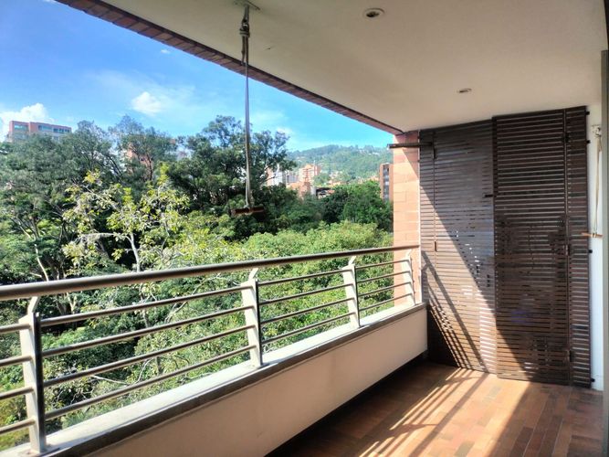Apartamento de 1 alcoba en venta en El Poblado, Medellín, 60 m² · foto 13 de 13