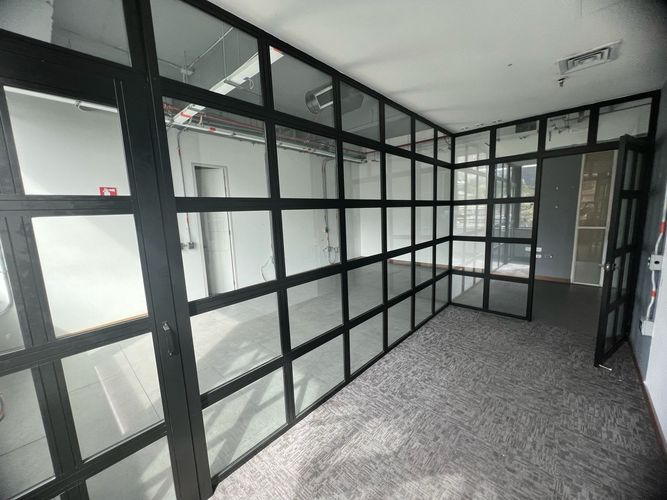Oficina en arriendo en El Poblado, Medellín, 114 m² · foto 17 de 17