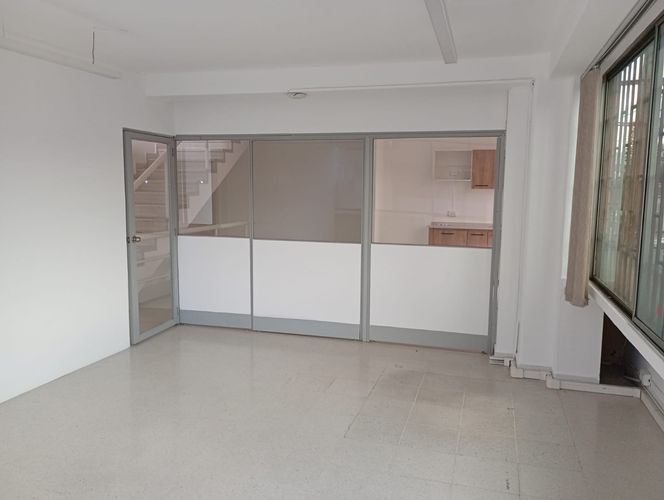 Oficina en arriendo en Cristo Rey, Medellín, 225 m² · foto 11 de 18