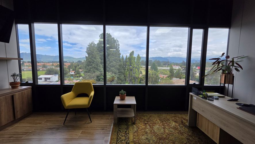 Oficina en arriendo en Hacienda Fontanar, Chía, 51 m² · foto 5 de 24
