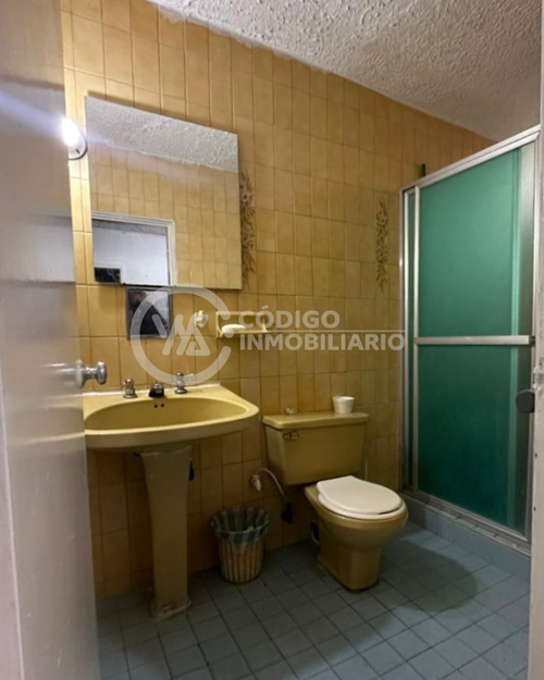 Casa de 7 alcobas en venta en San Francisco, Bucaramanga, 285 m² · foto 6 de 14