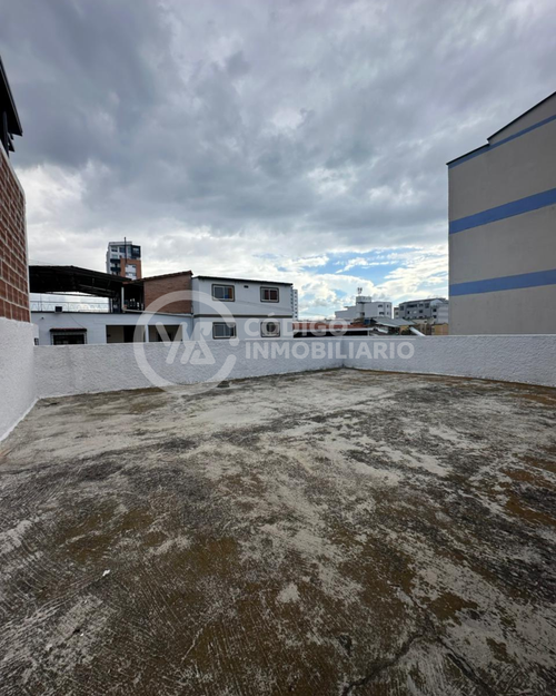 Casa de 7 alcobas en venta en San Francisco, Bucaramanga, 285 m² · foto 13 de 14