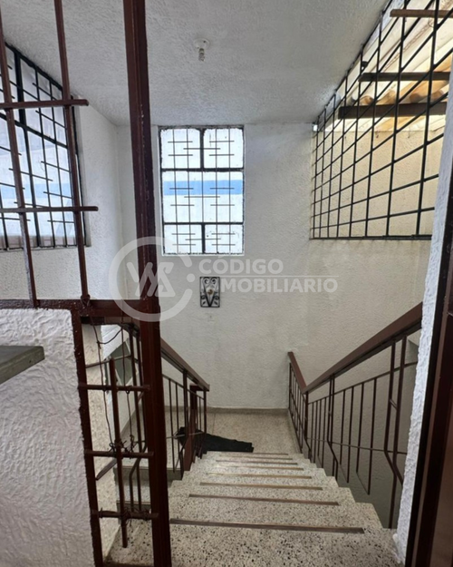 Casa de 7 alcobas en venta en San Francisco, Bucaramanga, 285 m² · foto 10 de 14