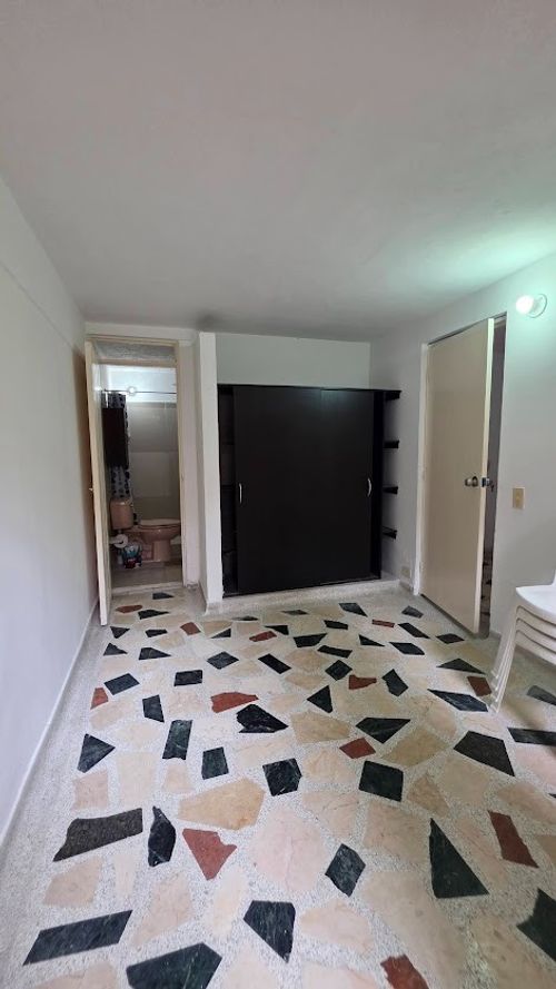 Casa de 5 alcobas en venta en San Remo, Ibagué, 139 m² · foto 18 de 22