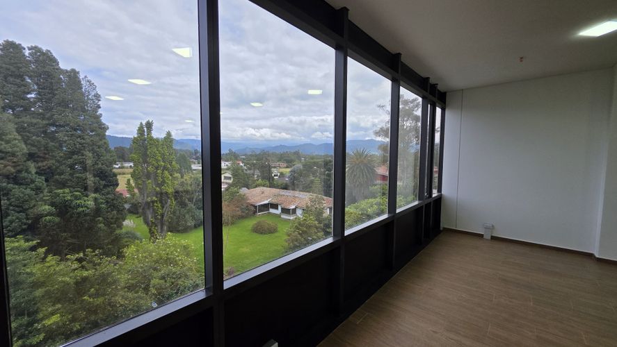 Oficina en arriendo en Hacienda Fontanar, Chía, 51 m² · foto 5 de 24