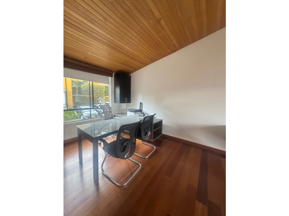 Casa en venta en San Jose De Bavaria, Bogotá · foto 4 de 20