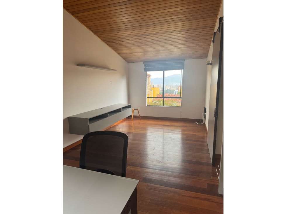 Casa en venta en San Jose De Bavaria, Bogotá · foto 5 de 20
