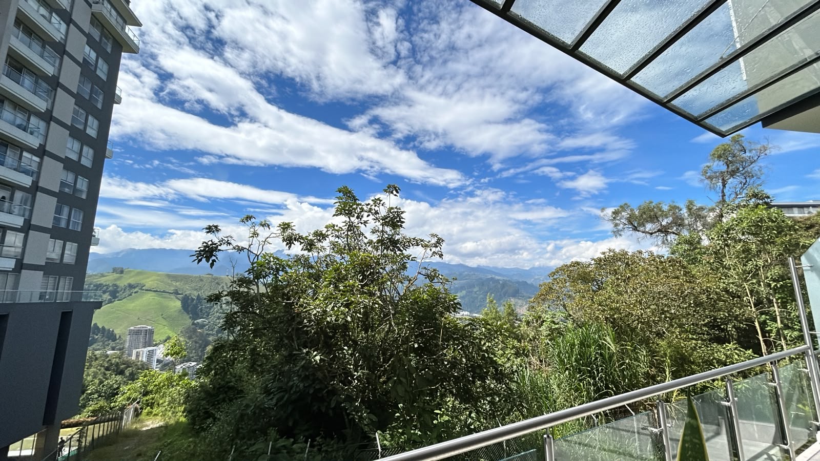 Casa en venta en Milan, Manizales · foto 3 de 19