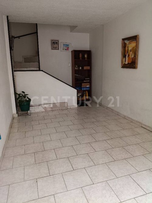 Casa de 6 alcobas en venta en Vision De Colombia, Bogotá, 145 m² · foto 2 de 20