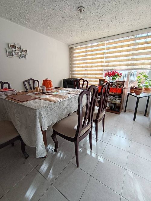 Casa de 6 alcobas en venta en Vision De Colombia, Bogotá, 145 m² · foto 8 de 20