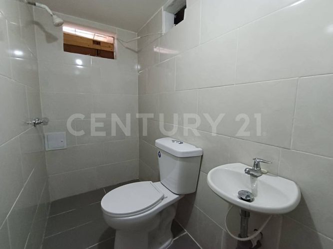 Casa de 6 alcobas en venta en Vision De Colombia, Bogotá, 145 m² · foto 16 de 20