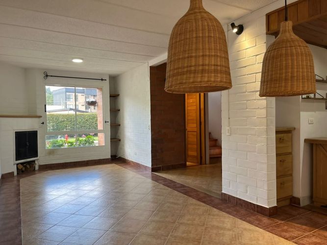 Casa de 3 alcobas en venta en El Retiro, 155 m² · foto 2 de 20