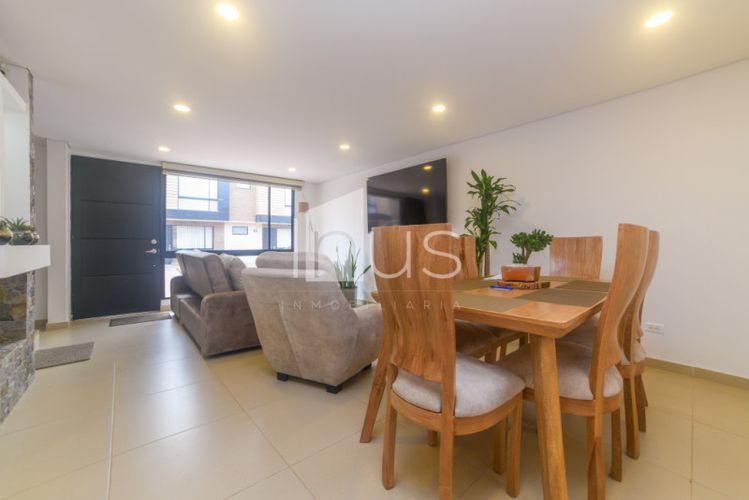 Casa en venta en Zipaquirá · foto 2 de 16