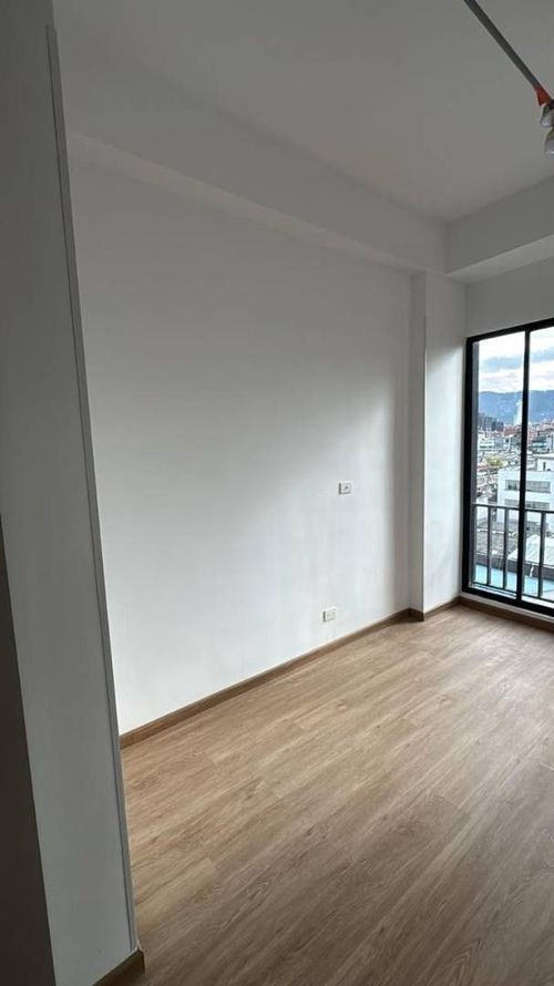 Apartaestudio en venta en La Castellana, Bogotá, 19 m² · foto 2 de 14