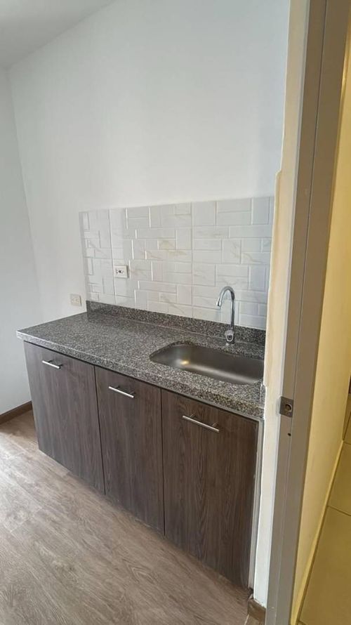 Apartaestudio en venta en La Castellana, Bogotá, 19 m² · foto 12 de 14