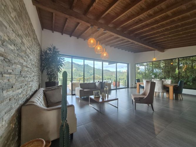 Casa de 3 alcobas en venta en Pantanillo, El Retiro, 285 m² · foto 5 de 24