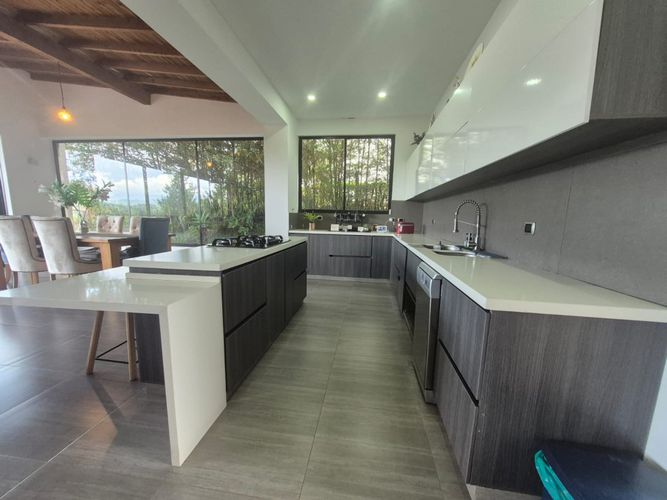 Casa de 3 alcobas en venta en Pantanillo, El Retiro, 285 m² · foto 9 de 24