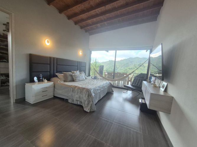 Casa de 3 alcobas en venta en Pantanillo, El Retiro, 285 m² · foto 19 de 24