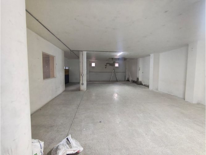 Bodega en arriendo en Villa Del Parque, Itagüí, 300 m² · foto 3 de 7
