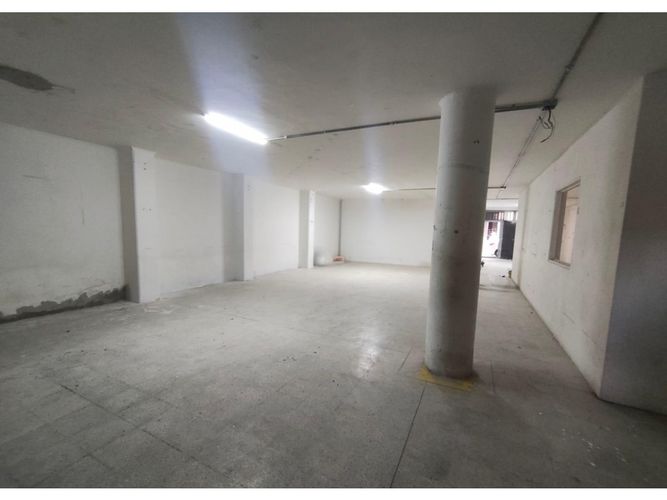 Bodega en arriendo en Villa Del Parque, Itagüí, 300 m² · foto 5 de 7