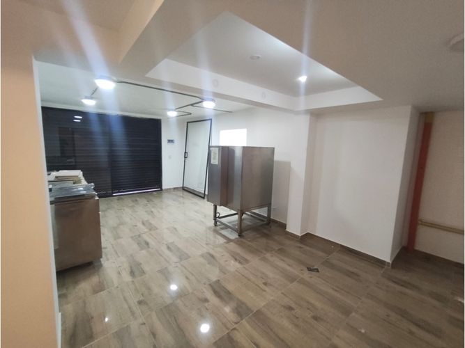 Oficina en arriendo en Suramericana, Medellín, 190 m² · foto 6 de 24