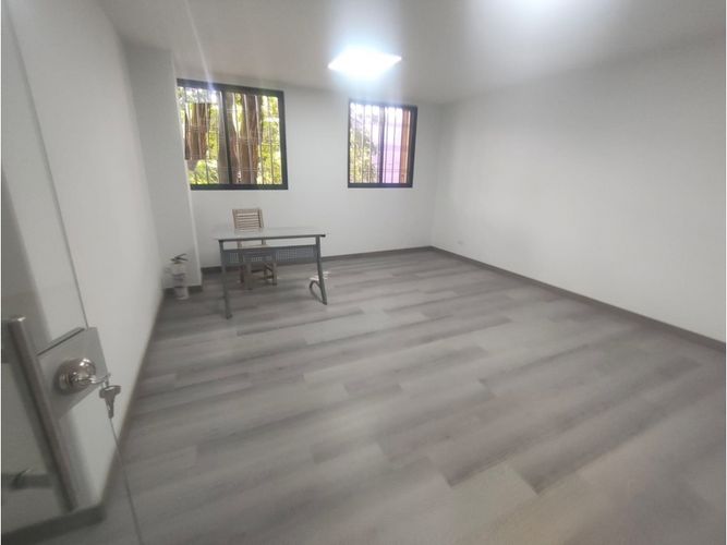 Oficina en arriendo en Suramericana, Medellín, 190 m² · foto 19 de 24