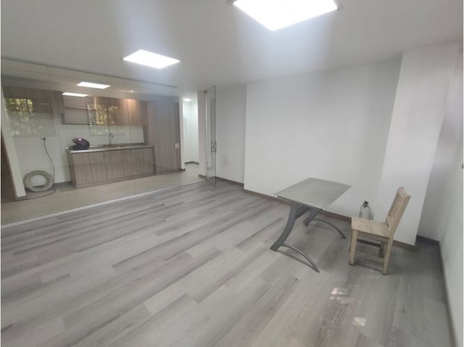 Oficina en arriendo en Suramericana, Medellín, 190 m² · foto 20 de 24