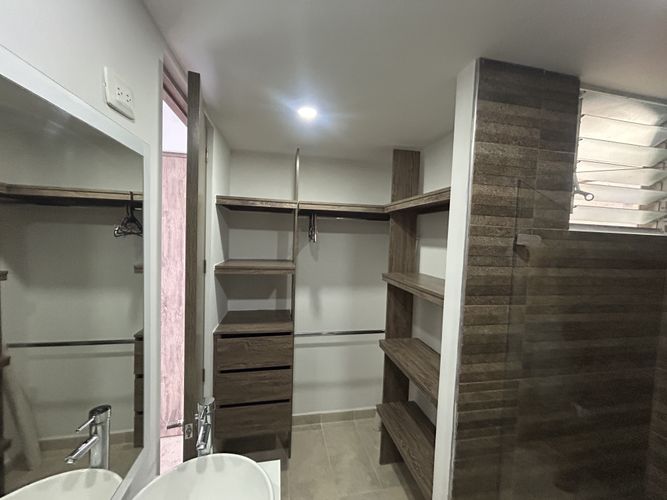 Apartamento de 2 alcobas en venta en Las Palmas, Ricaurte, 58 m² · foto 10 de 20