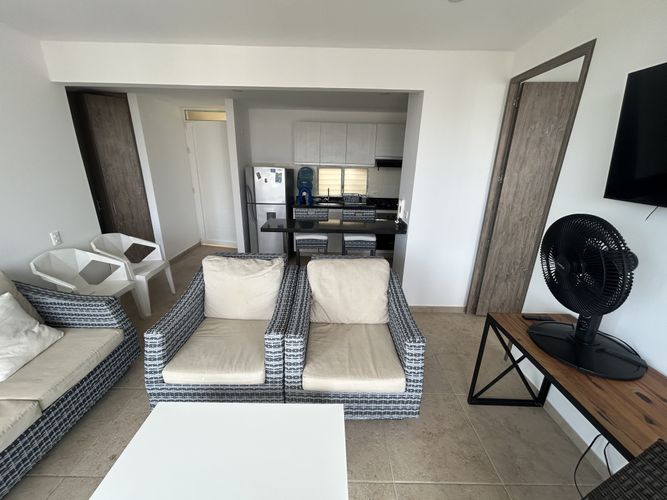 Apartamento de 2 alcobas en venta en Las Palmas, Ricaurte, 58 m² · foto 4 de 20